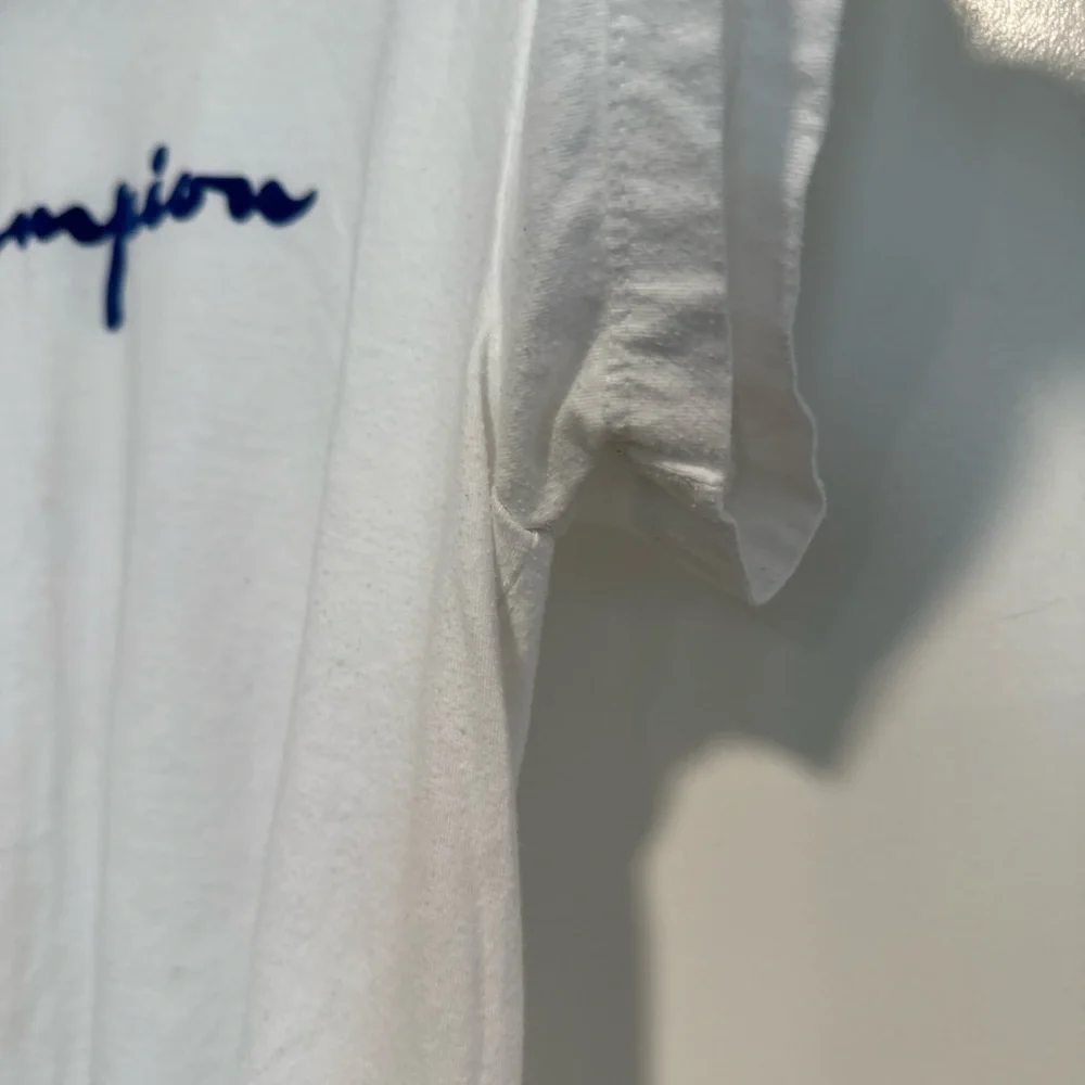 Champion 90s Mens XL White Felt Logo Applique Short Sleeve Casual Grunge. - Picture 9 of 13